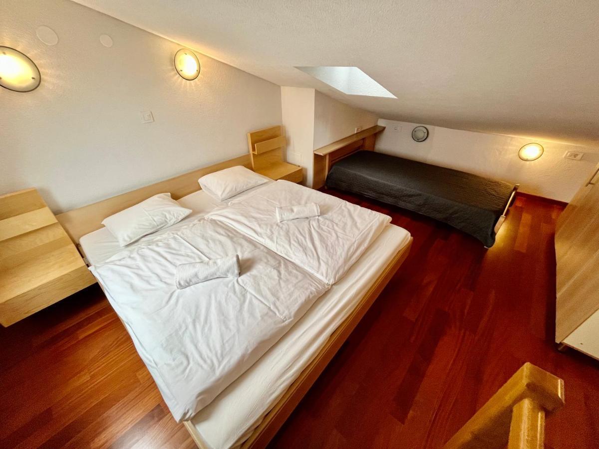 Anka Apartment *